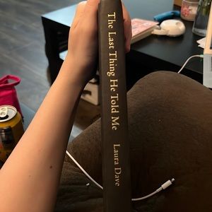 The Last Thing he Told Me by Laura Dave